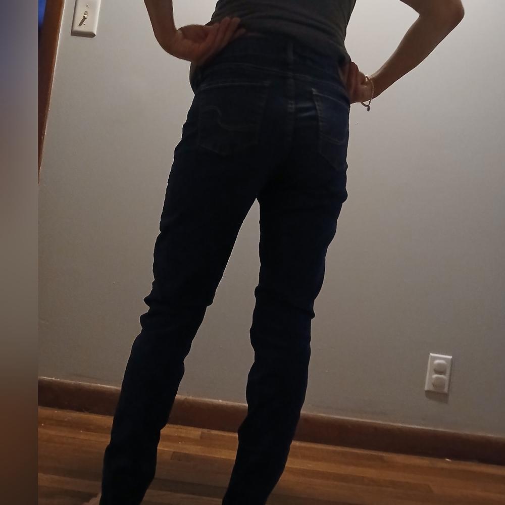 Singnature LEVI Strauss Gold Dark Blue Denim Materinty  Jeans